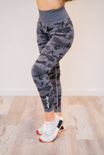 Load image into Gallery viewer, Camo Legging
